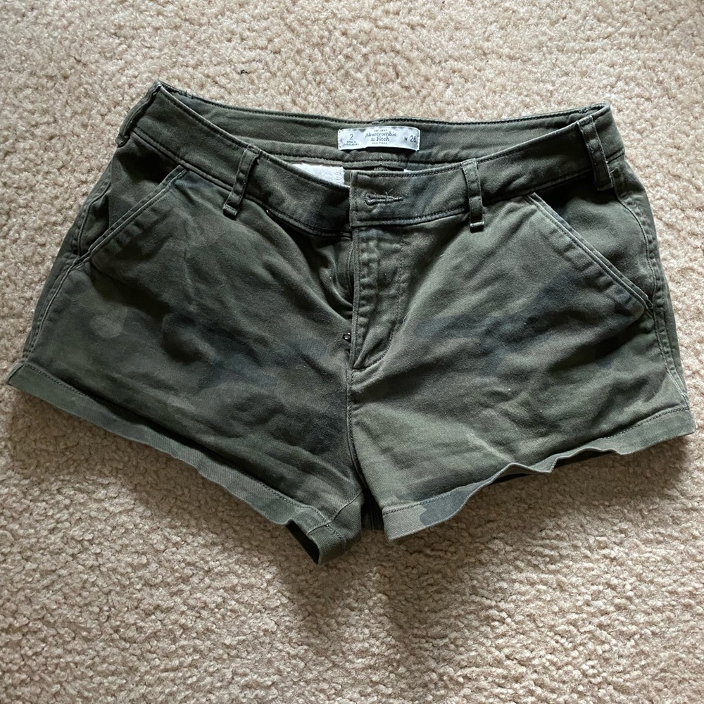 Abercrombie shorts size 2